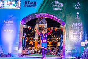 BIB: 2000
                            <button type="button" onclick="openModal(21813581)" class="btn btn-primary btn-sm float-right btn-popup" data-toggle="modal" data-target=".modal-high-quality">
                        <i class="fas fa-shopping-cart"></i> Add to Cart
                    </button>
                                            <button type="button" onclick="isThisMe(21813581, true)" class="btn btn-success btn-sm float-right btn-popup btn-isme hidden" data-toggle="tooltip" data-placement="bottom" title="นี่คือรูปของคุณใช่ไหม คลิกที่นี่เพื่อเอาเข้าอัลบั้ม">
                        <i class="fas fa-plus"></i> Add to album
                    </button>
                    <button type="button" onclick="isThisMe(21813581, false)" class="btn btn-warning btn-sm float-right btn-popup btn-isnotme hidden">
                        <i class="fas fa-ban"></i> Remove from album
                    </button>